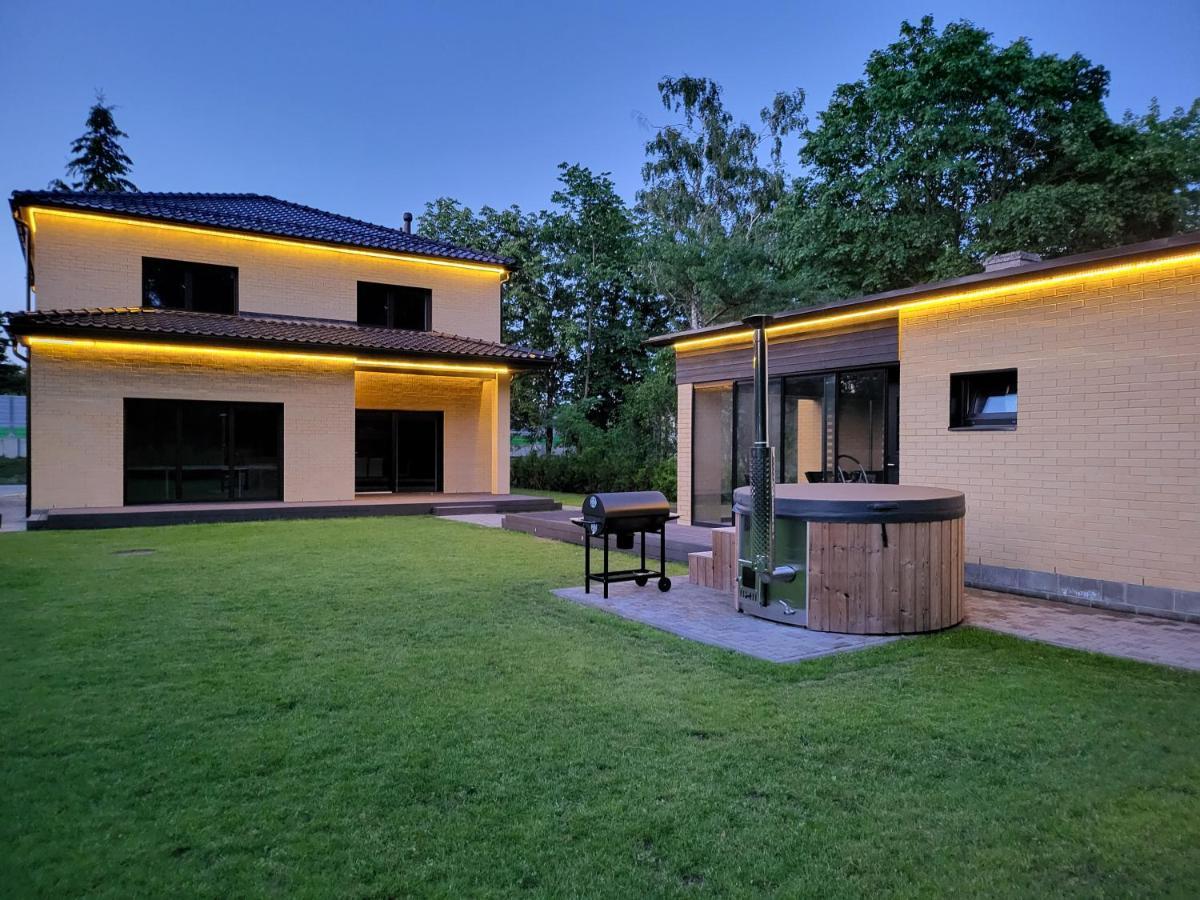 Vomikay Villa Tallinn Buitenkant foto