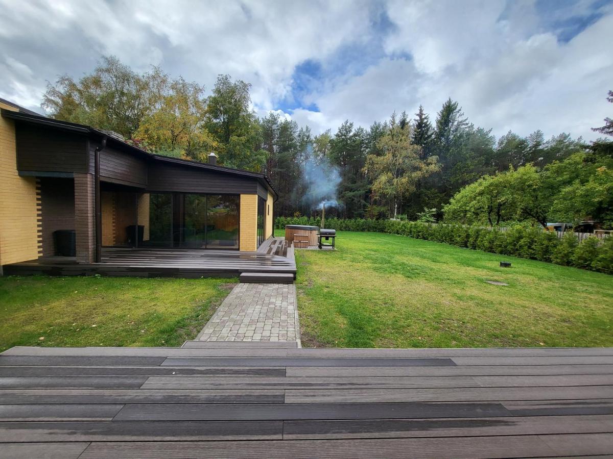 Vomikay Villa Tallinn Buitenkant foto